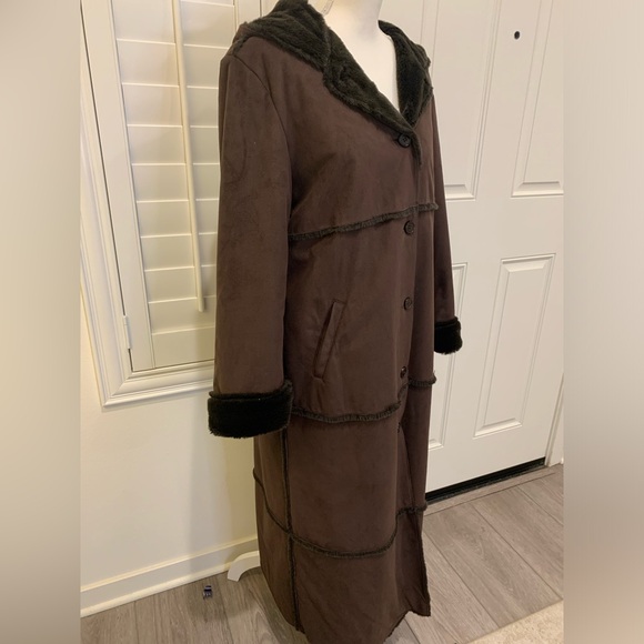 Liz Claiborne brown faux shearling maxi coat with hood & pockets M - Picture 3 of 11